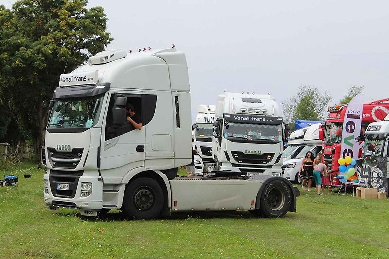 Unikátní Škoda RTO 706 – přepravník plachetnic.