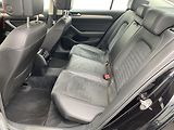 Volkswagen Passat (2017) 2.0TDi 4x4, ČR, Highline, DSG - náhled 11