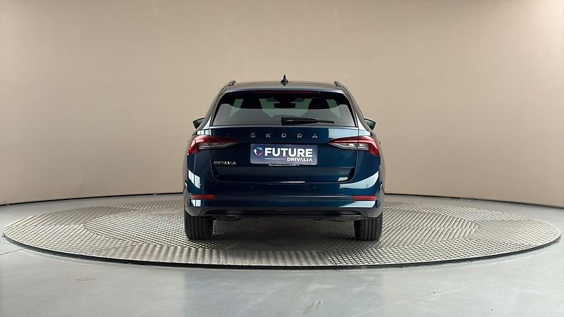 Škoda Octavia 2.0 TDI Style Combi - fotka 5 z 29