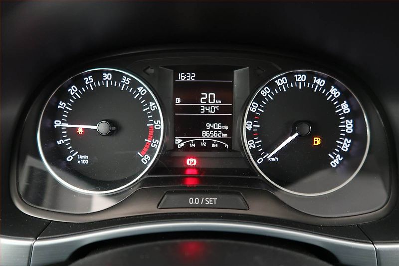 Škoda Fabia (2018) 1.4 TDI, Park. senzory - fotka 11 z 18