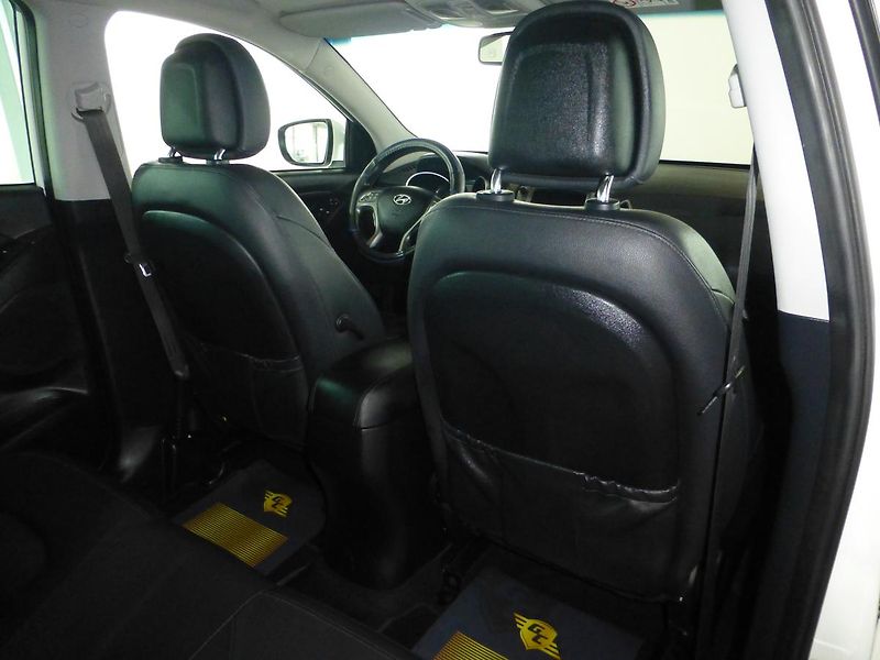 Hyundai ix35 (2015) 2,0I-122KW*VYHŘ.S*KAMER*PANORA - fotka 26 z 28