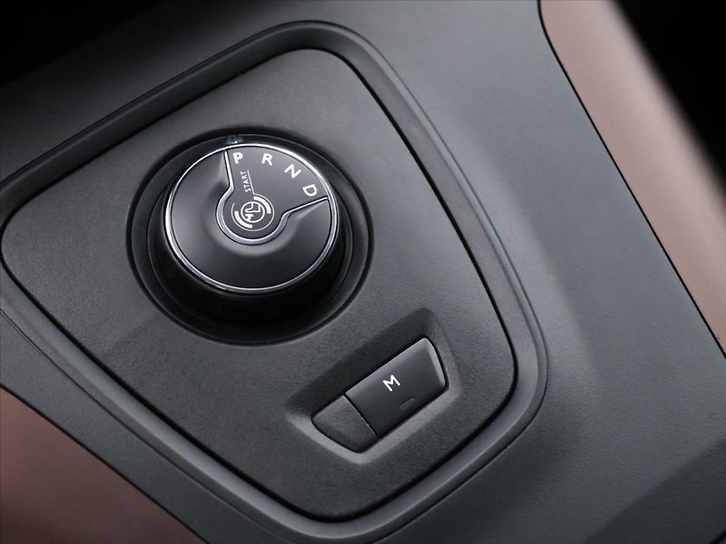 Peugeot Rifter 1,5 HDI GT 96 kW CZ - fotka 23 z 32