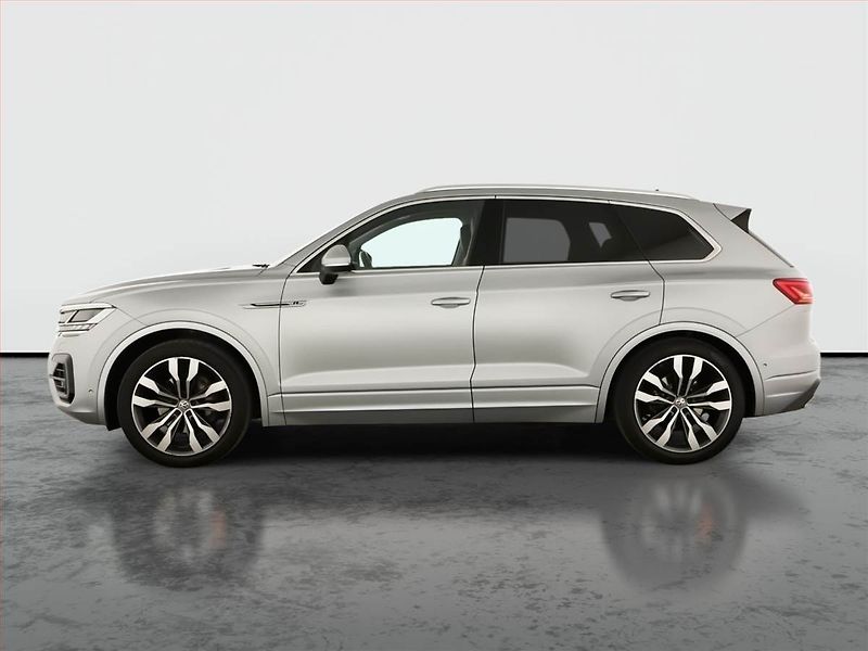 Volkswagen Touareg (2019) R-Line 3.0 TDI - fotka 3 z 20