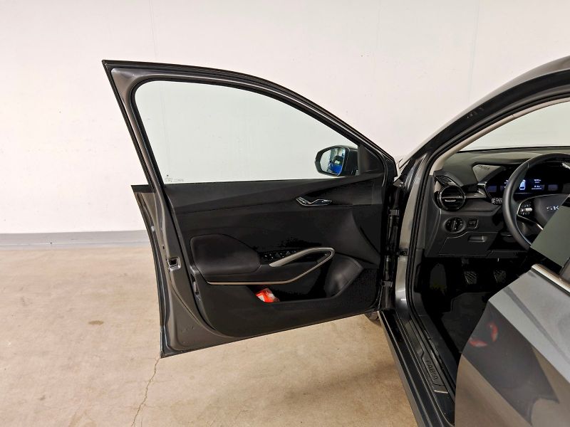 Škoda Fabia (2025) 1.0 TSI 70 kW Top Selection - fotka 19 z 28