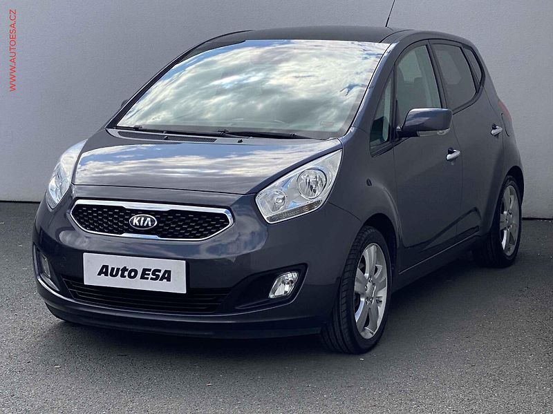 Kia Venga (2015) 1.6 CRDi, Panor, navi - fotka 3 z 18