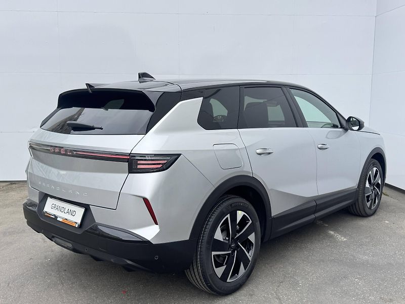 Opel Grandland (2026) GS Hybrid TURBO eDCT6 1.2 TURB - fotka 4 z 23