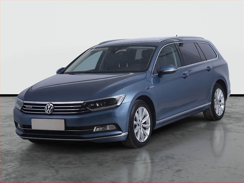 Volkswagen Passat (2016) 2.0 TDI, 4X4, Automat, Kůže - fotka 2 z 21