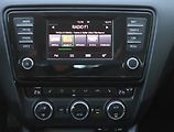 Škoda Octavia (2014) Elegance 1.2 TSI, Navi, Xenony - náhled 12