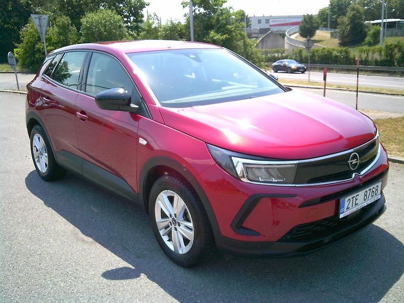 Opel Grandland (2022) 1.2 96kW ,KOUPENO ČR,1.MAJITEL - fotka 4 z 14