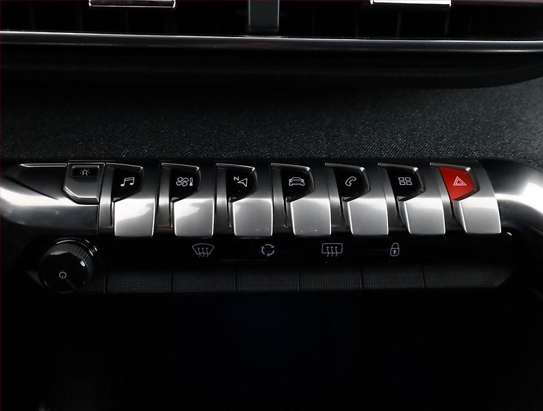 Peugeot 5008 (2019) GT Line 1.5 BlueHDi, Automat - fotka 12 z 19