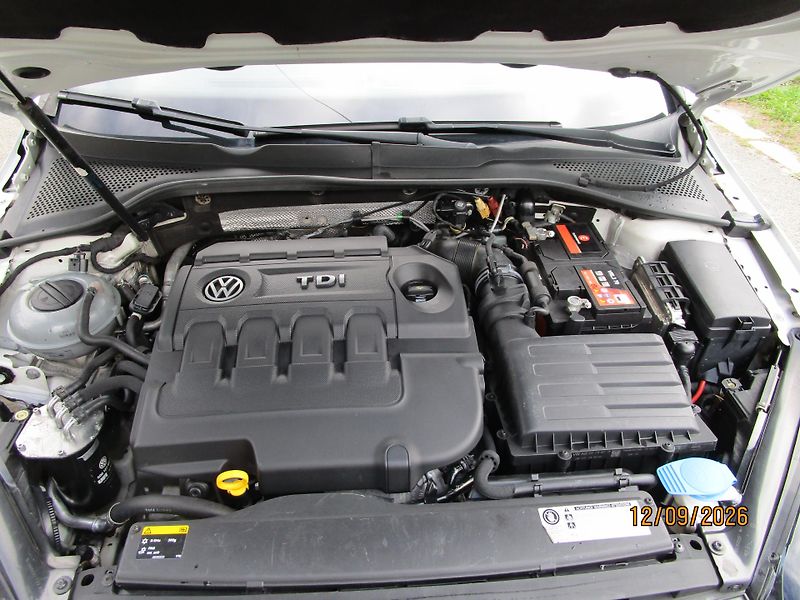 Volkswagen Golf (2015) 7 GTD 2,0  - fotka 15 z 18
