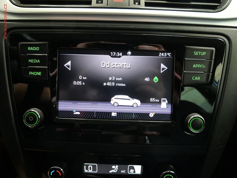 Škoda Rapid (2017) 1.0 TSi, Drive, +kola - fotka 18 z 22