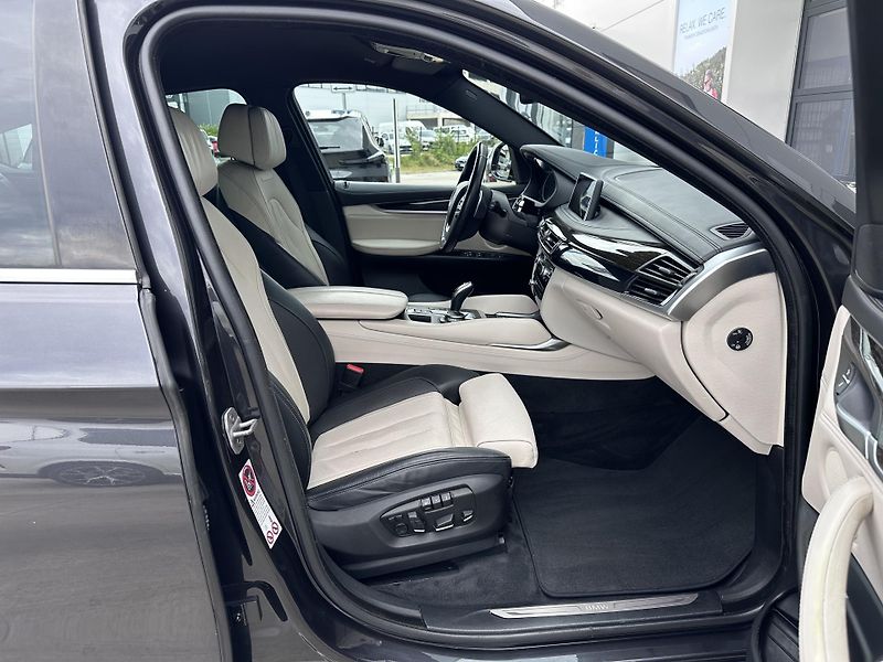 BMW X6 xDrive30d  - fotka 10 z 23