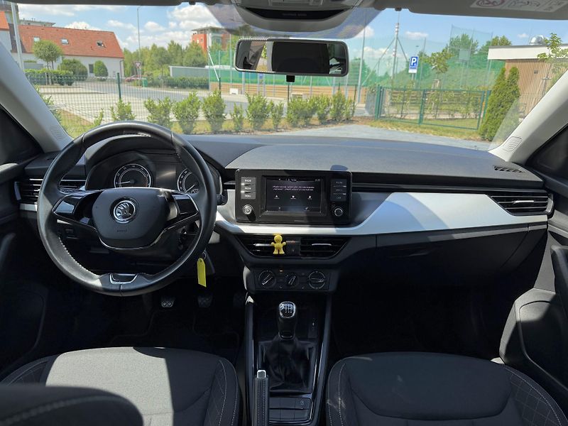 Škoda Scala (2021) 1.0 tsi 81 kW  - fotka 16 z 23