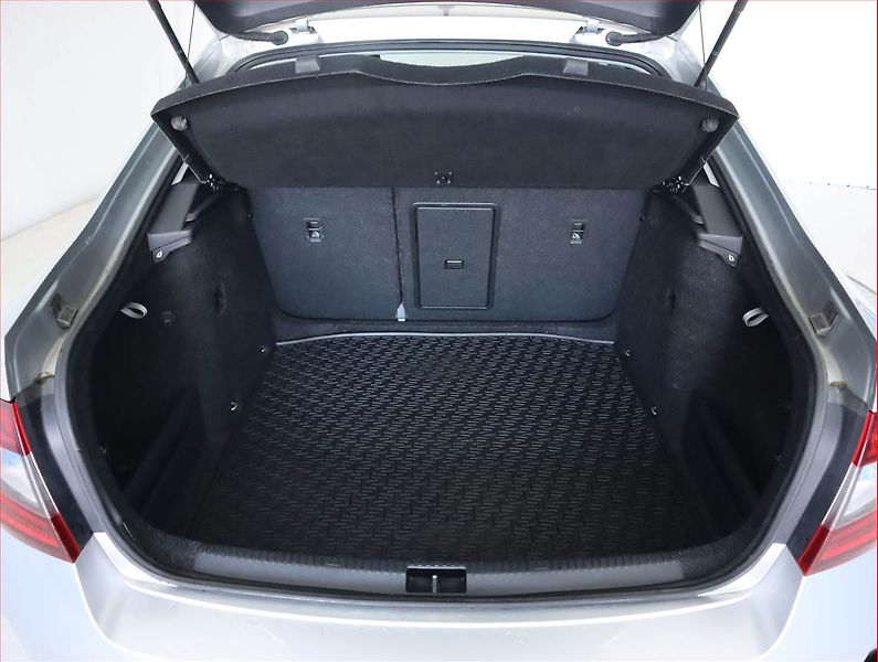 Škoda Octavia (2017) Style 1.6 TDI, Tempomat - fotka 14 z 19