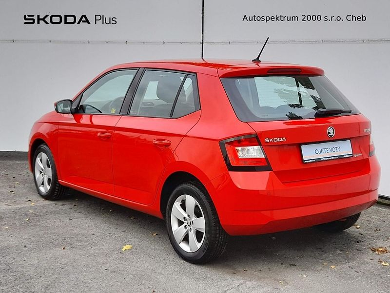 Škoda Fabia Style 1.2 TSI 81kW 6MP - fotka 7 z 20
