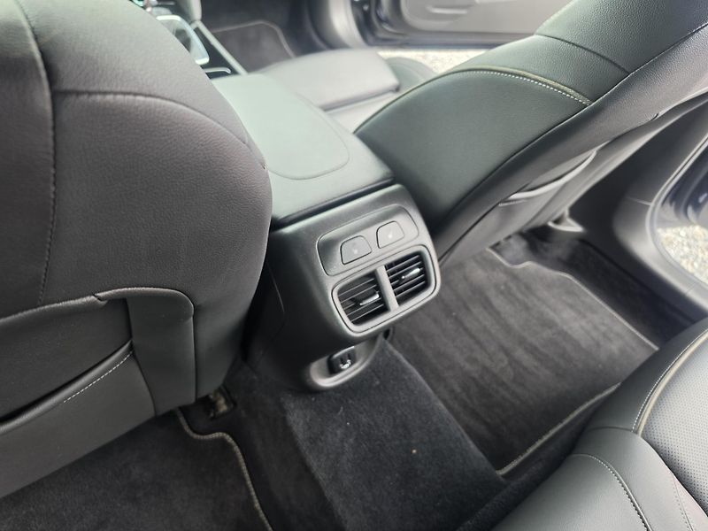 Opel Insignia 2.0 Turbo D full  - fotka 15 z 19