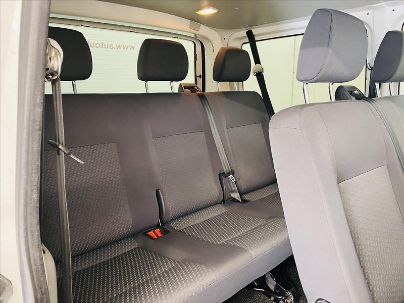 Volkswagen Transporter 2,0 TDI 75kW 9Míst - fotka 8 z 20