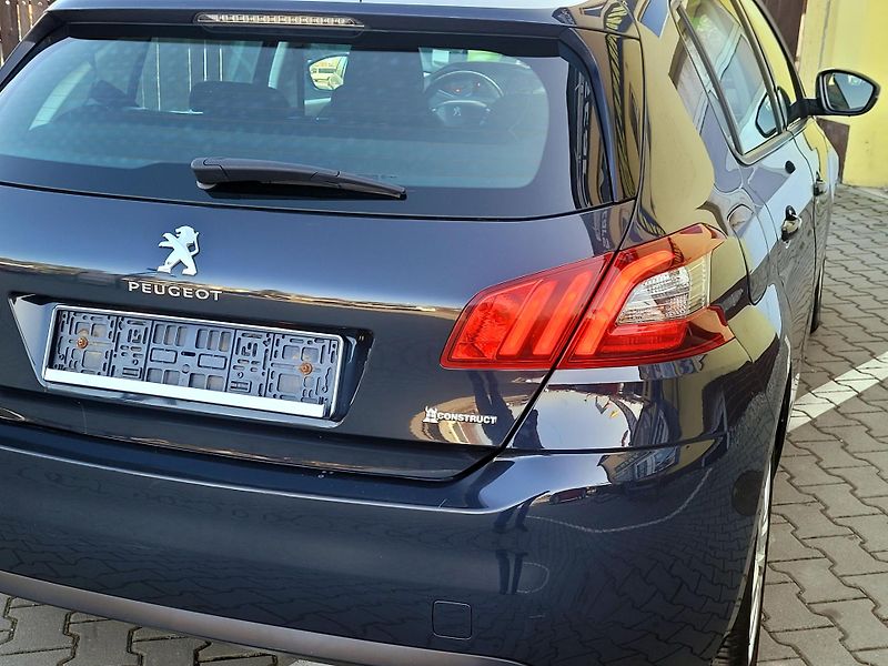 Peugeot 308 bHDi ČR, *SERV.KNÍŽKA*         - fotka 10 z 39