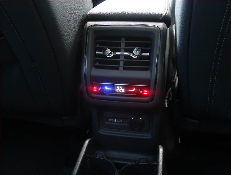 Škoda Kodiaq (2024) 2.0 TDI - fotka 27 z 28