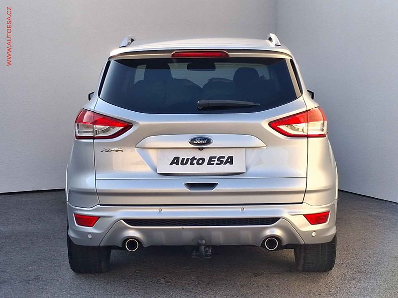 Ford Kuga (2016) 2.0 TDCi 4X4, Individual, AT - fotka 5 z 19