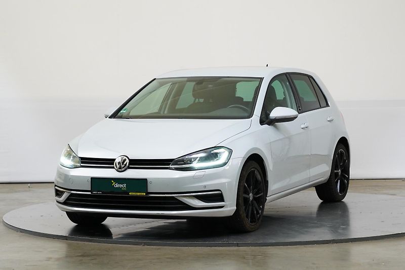 Volkswagen Golf - fotka 1 z 22