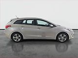 Hyundai i30 (2016) 1.6 CRDi, Automat, po STK - náhled 6