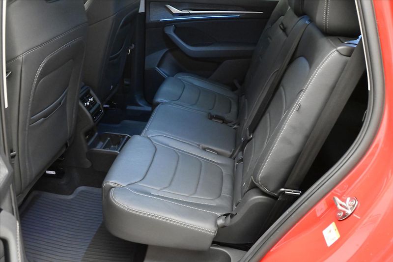 Škoda Kodiaq 2,0 TDI 142 kW DSG 4x4 7/míst - fotka 15 z 35