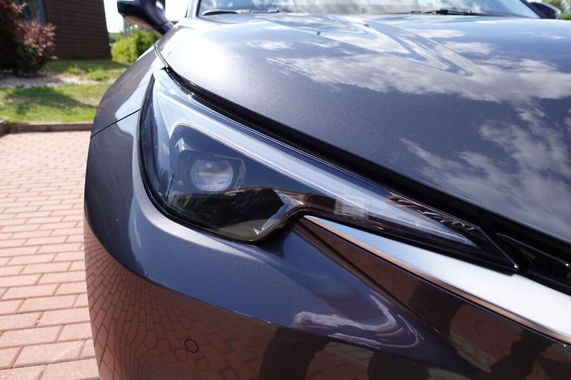 Lexus LBX 1,5 HEV Elegant Tech - fotka 35 z 35