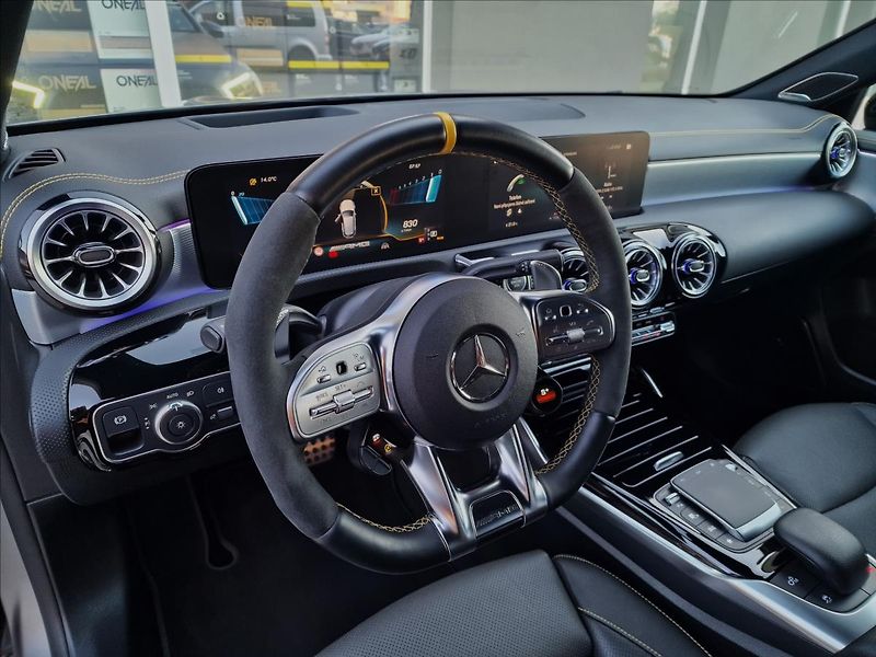 Mercedes-Benz Třídy A A45 S AMG 4Matic+,ČR,1.Maj. - fotka 20 z 50