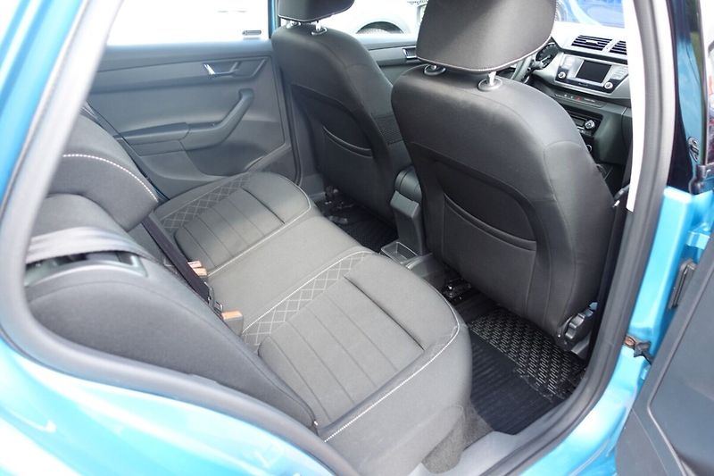 Škoda Fabia 1.2 TSI 81kW Style DSG - fotka 13 z 28