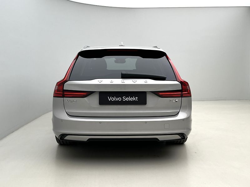 Volvo V90 T6 AWD RECHARGE PLUS REZERVACE - fotka 11 z 45