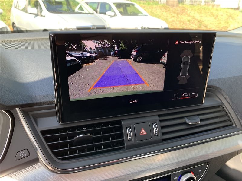 Audi Q5 2,0 TSI QUATTRO SLINE ČR,SERVI - fotka 14 z 29