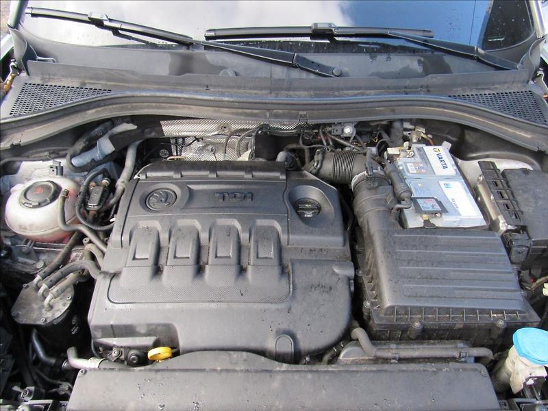 Škoda Kodiaq 2,0 TDI 110kW Scout 4x4 DSG - fotka 34 z 36
