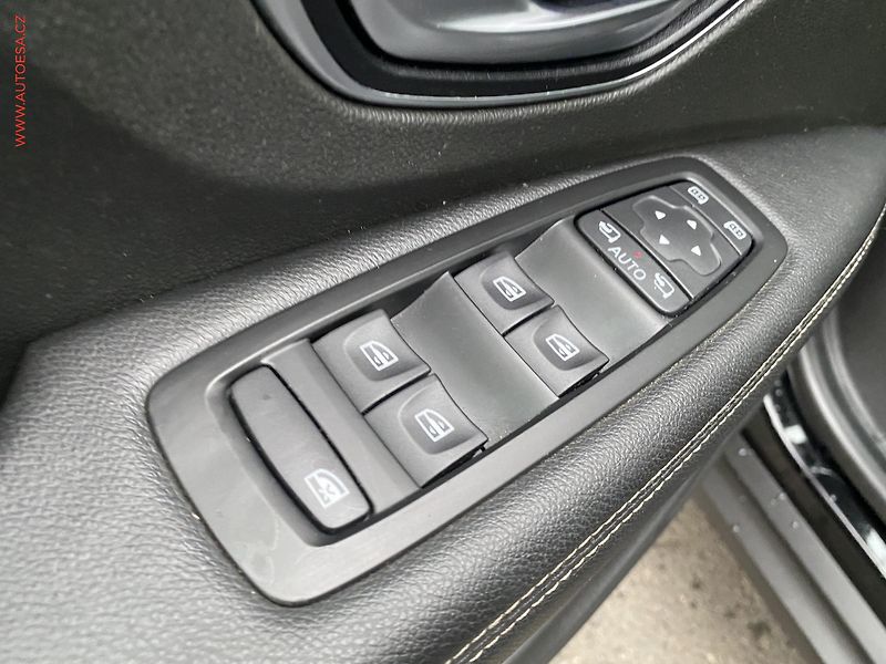 Renault Grand Scénic (2017) 1.5 dCi, 1.maj, AT, TZ, navi - fotka 13 z 19