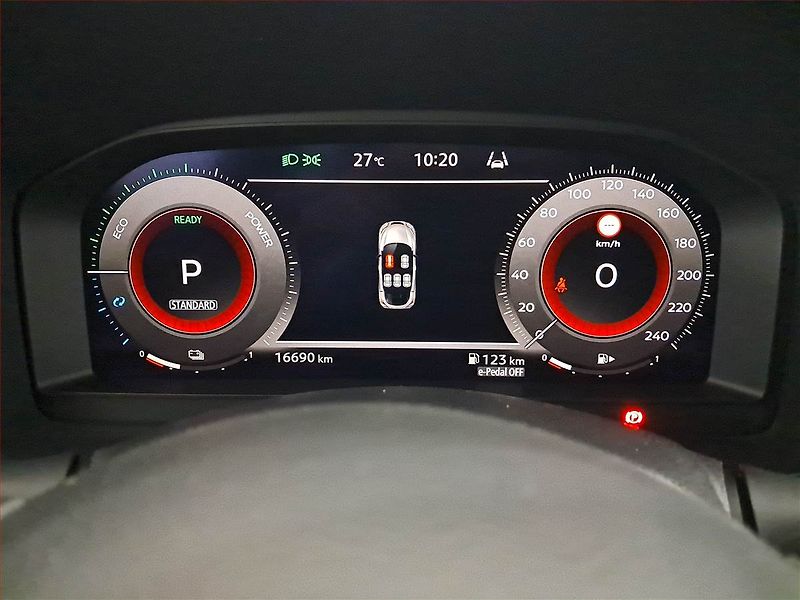 Nissan Juke (2024) N-Connecta 1.6 Hybrid - fotka 11 z 20