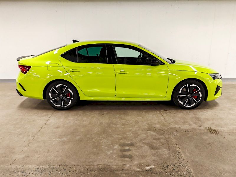 Škoda Octavia (2025) 2.0 TSI 195 kW DSG RS - fotka 27 z 31