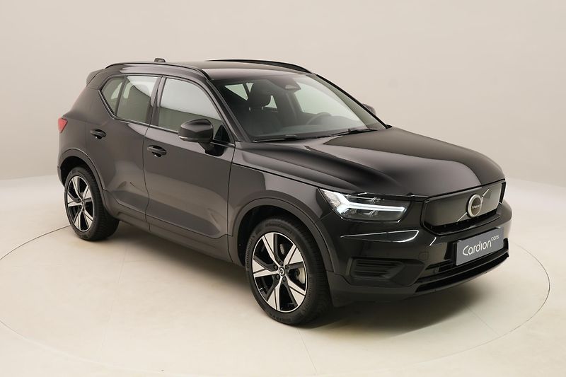 Volvo XC40 PURE ELECTRIC RECHARGE CORE - fotka 16 z 52