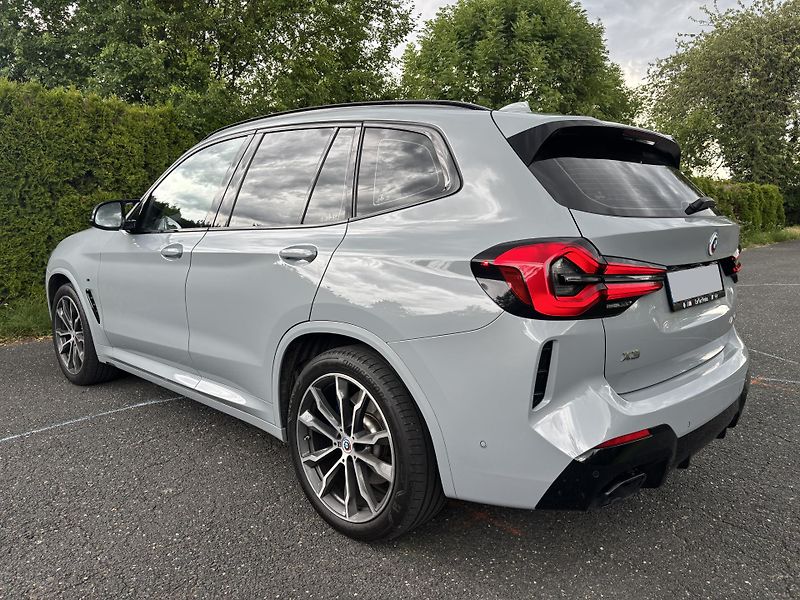 BMW X3 (2023) M40d xDrive HUD tažné PANO DPH - fotka 7 z 38