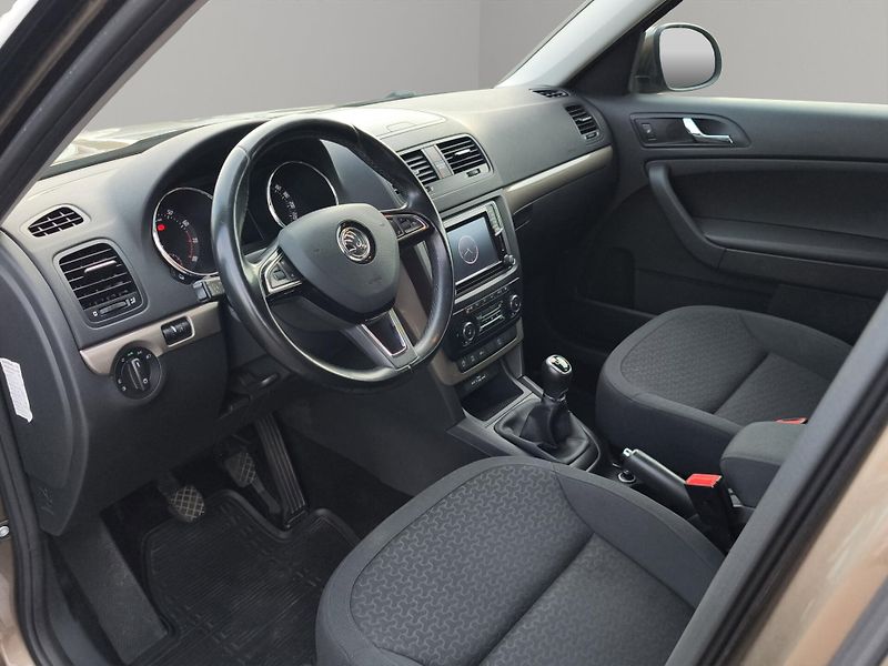 Škoda Yeti (2015) ELEGANCE 1.4 TSI 90kW, ČR, 1. - fotka 26 z 29