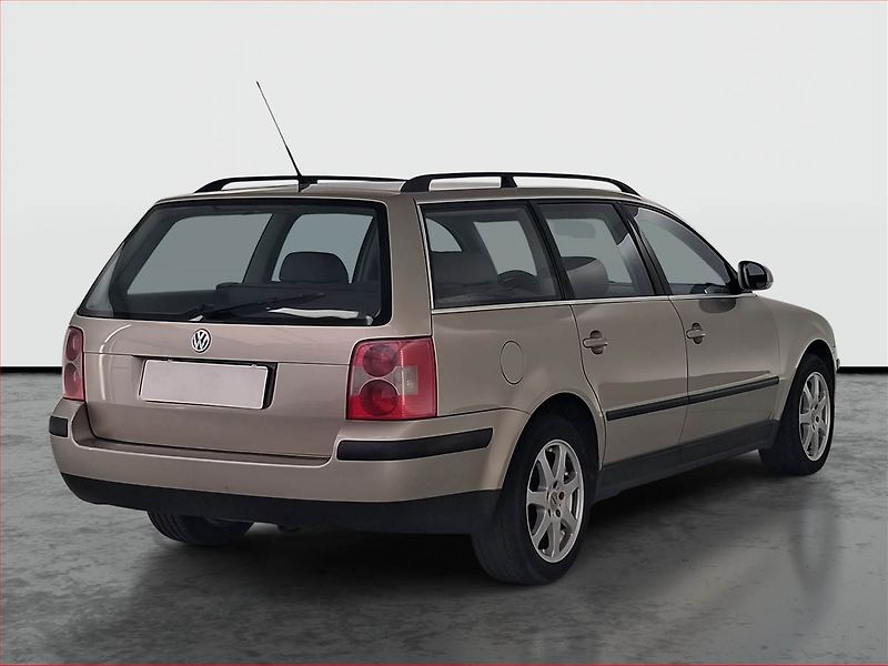 Volkswagen Passat (2004) Comfortline 1.9 TDI, po STK - fotka 5 z 20