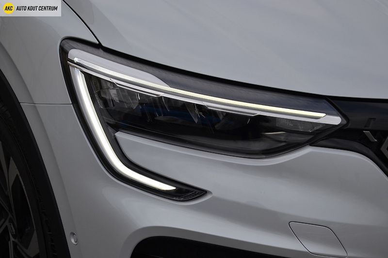 Renault Arkana Techno mild hybrid 140 EDC - fotka 8 z 44