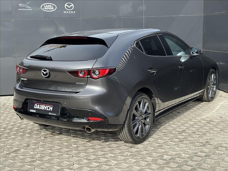 Mazda 3 2,0 Skyactiv-G Selection AT - fotka 7 z 28