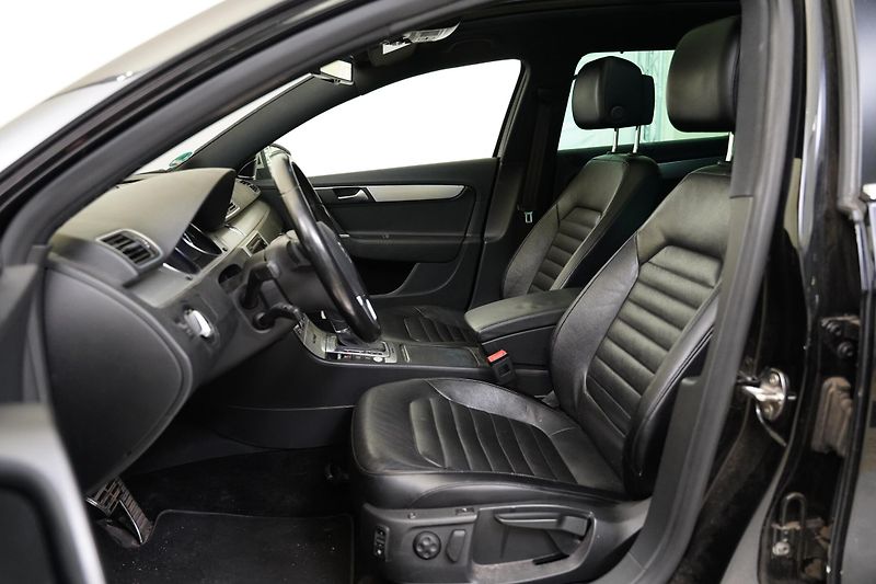 Volkswagen Passat - fotka 5 z 6
