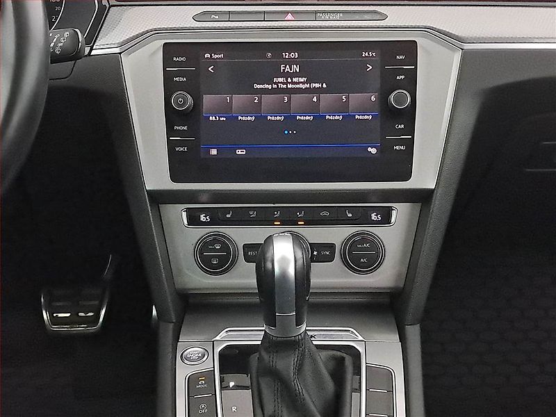 Volkswagen Passat (2018) Alltrack 2.0 TDI, 4X4 - fotka 12 z 18