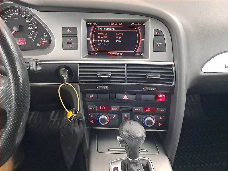 Audi A6 (2006) S line 2.7 TDI , 4X4, Automat - fotka 12 z 17