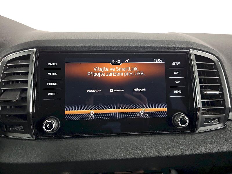 Škoda Karoq (2020) 1.5TSi 110kW Ambition Tažné - fotka 12 z 31