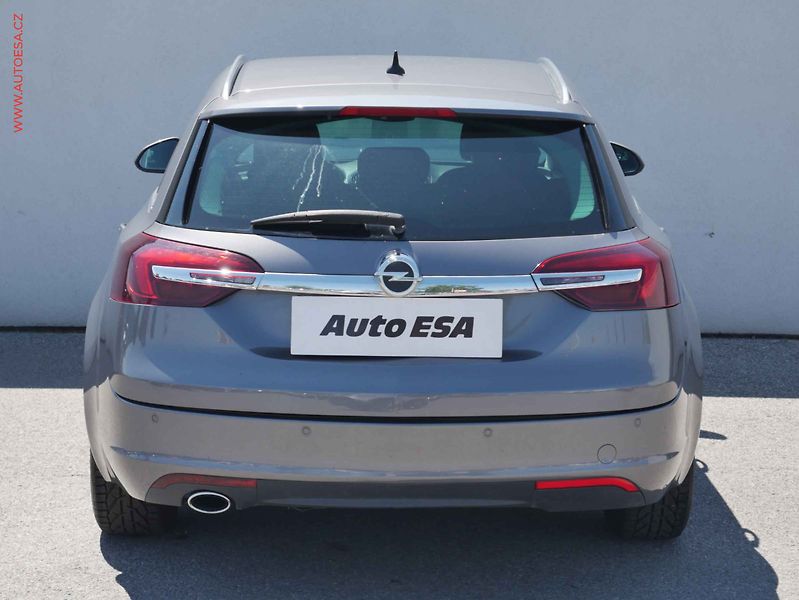 Opel Insignia (2016) 2.0 CDTi, ČR, AC, bixen - fotka 5 z 20