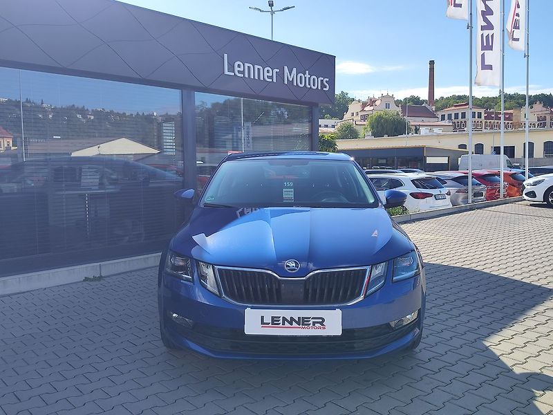 Škoda Octavia 1.4 TSI/110kW Trumf Plus - fotka 2 z 28