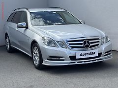 Mercedes-Benz Třídy E (2011) 2.2 CDi E250, AT, bixen, +ALU - fotografie inzerátu